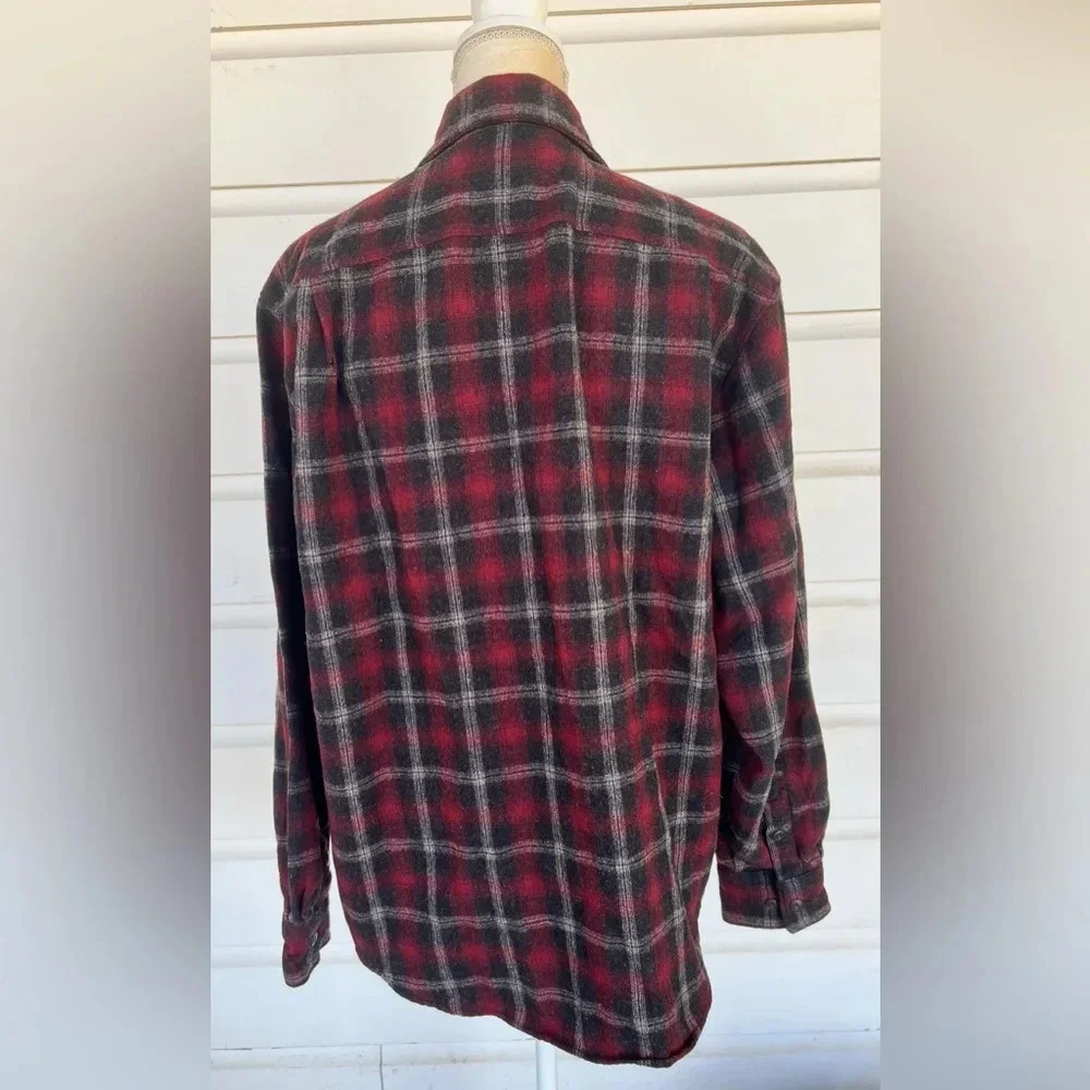 Woolrich Men’s 100% Wool Plaid Heavyweight Warm Flannel Size Large